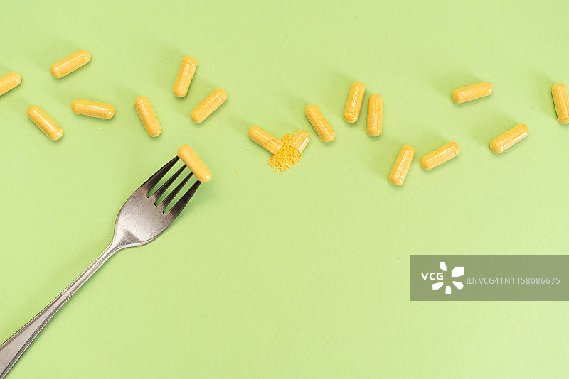 药物减肥概念：健康风险图片素材