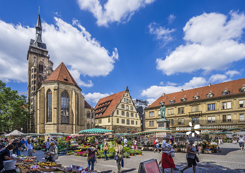 斯图加特席勒广场市场及周边建筑图片素材