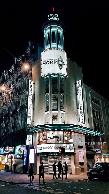 威尔士王子剧院，位于伦敦莱斯特广场附近考文垂街的西区剧院，英国伦敦图片素材