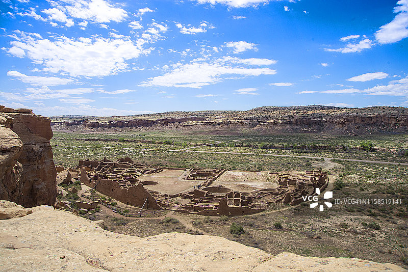 从上方俯瞰普韦布洛博尼托遗址图片素材