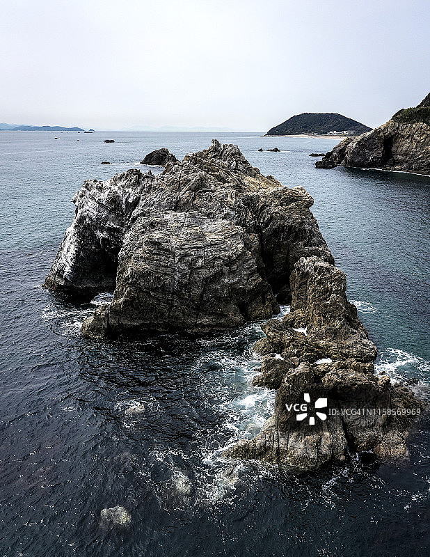 日本沿海小岛鸟瞰图图片素材
