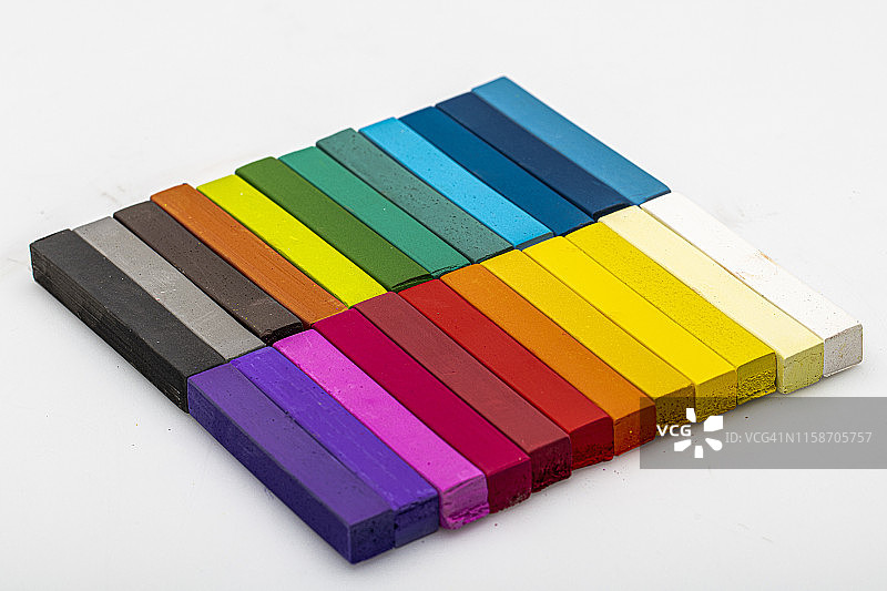 彩色粉笔，教育概念图片素材