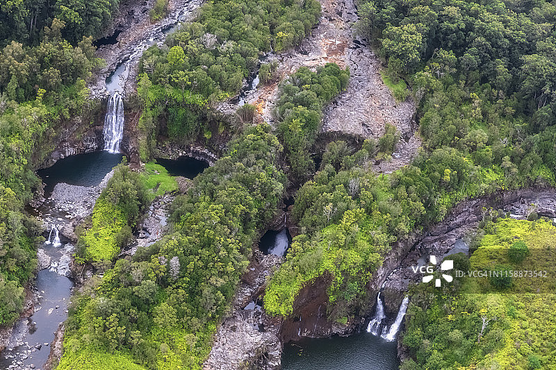 美国夏威夷大岛：威陆库河、考维胡瀑布、霍克莱克勒溪、劳伊奥莱瀑布鸟瞰图片素材