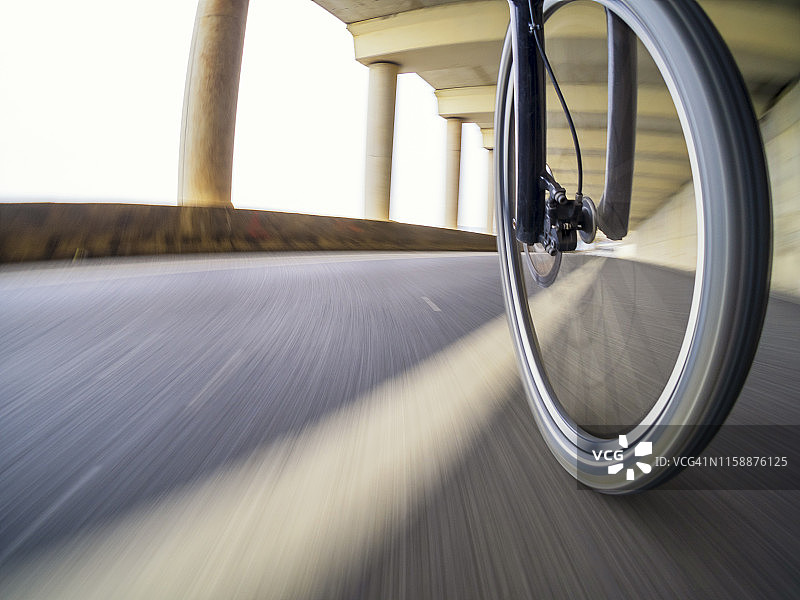 西班牙骑行，速度图片素材