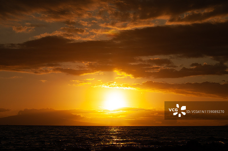壮丽的毛伊岛日落图片素材