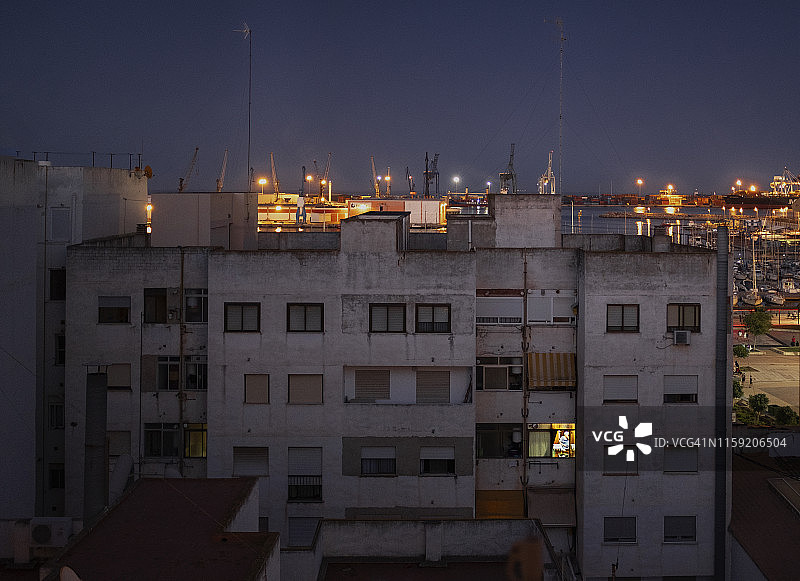 工人阶级社区的黄昏图片素材