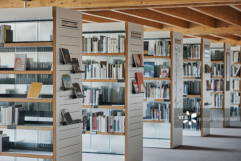 安静的图书馆是最好的图片素材