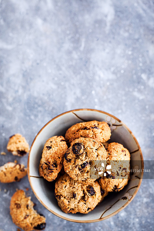自制新鲜燕麦水果饼干图片素材