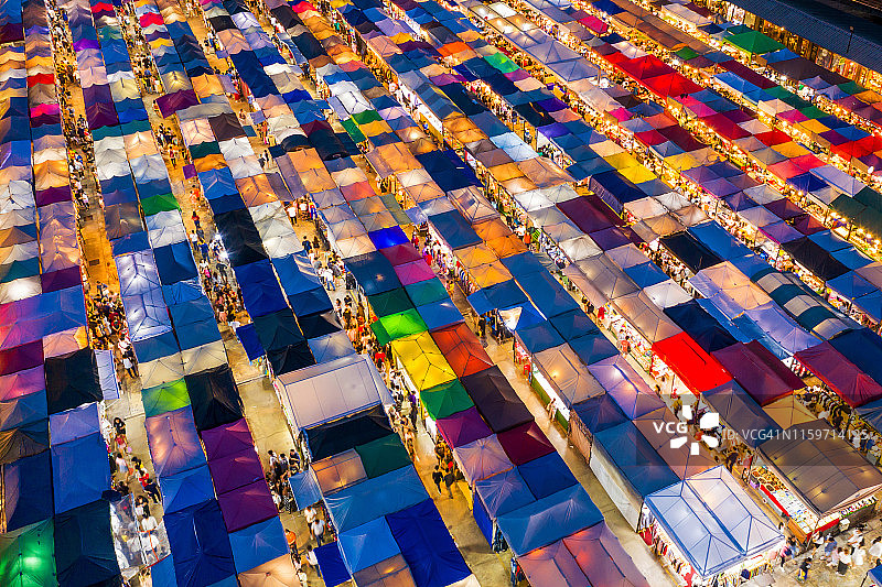 火车夜市图片素材