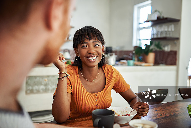 他知道如何让我开心图片素材