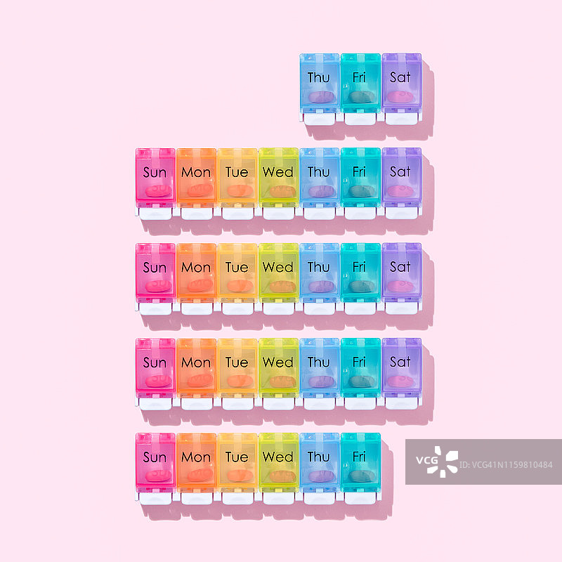 30天药丸整理盒图片素材