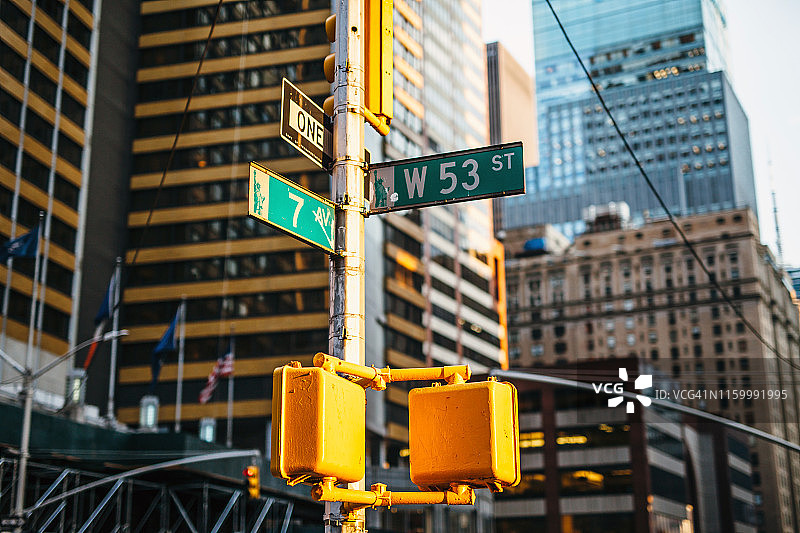 纽约曼哈顿的路标图片素材