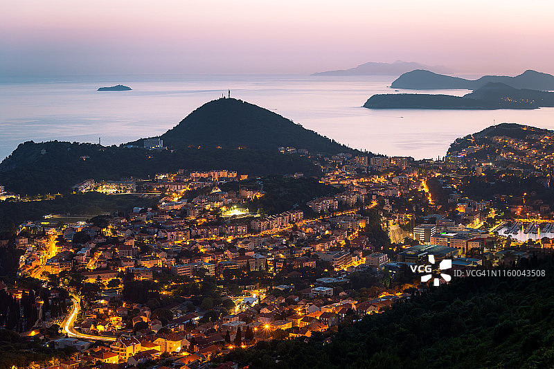 克罗地亚杜布罗夫尼克森林公园日落美景图片素材