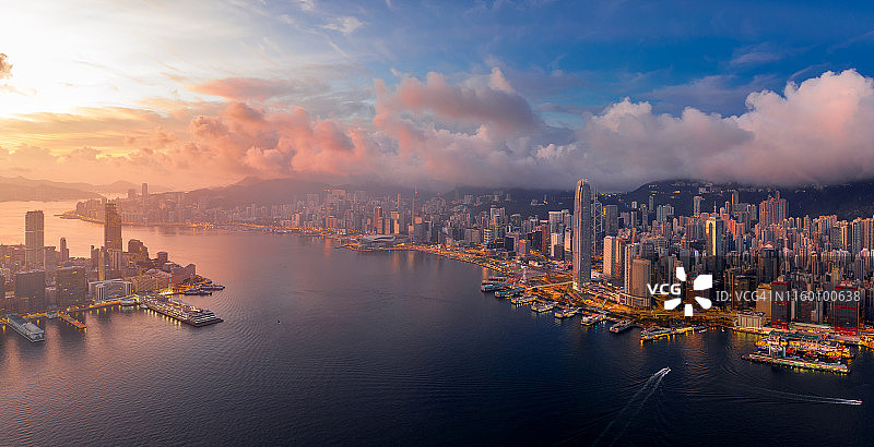 香港岛上的黎明图片素材