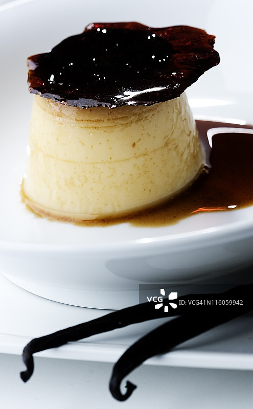 香草焦糖蛋糕图片素材