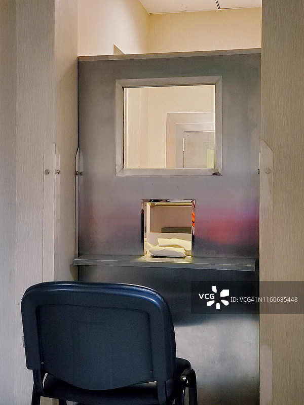 医院放射治疗注射室图片素材