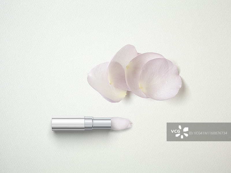 花瓣口红图片素材