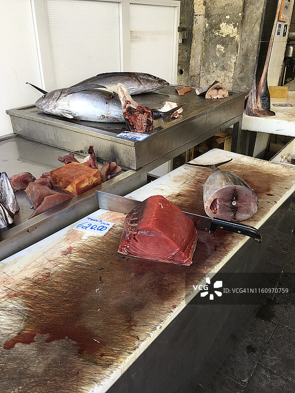 鱼贩的桌子图片素材