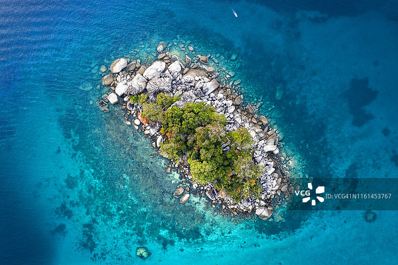 小岛的航拍景观图片素材