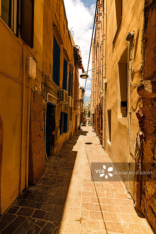 希腊克里特岛哈尼亚老巷一隅图片素材