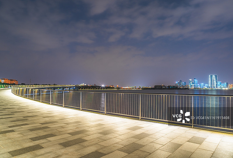 苏州金鸡湖金融区夜景图片素材