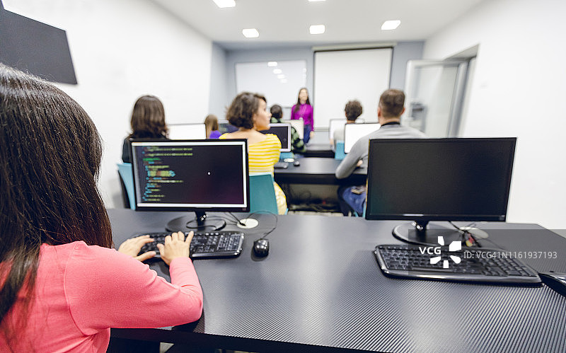 电脑之间图片素材