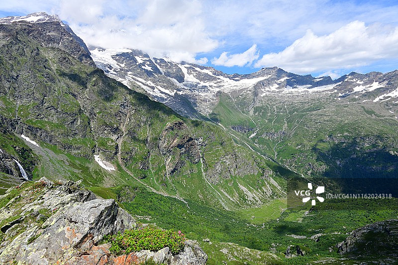 瓦隆内德勒皮塞的荒野图片素材