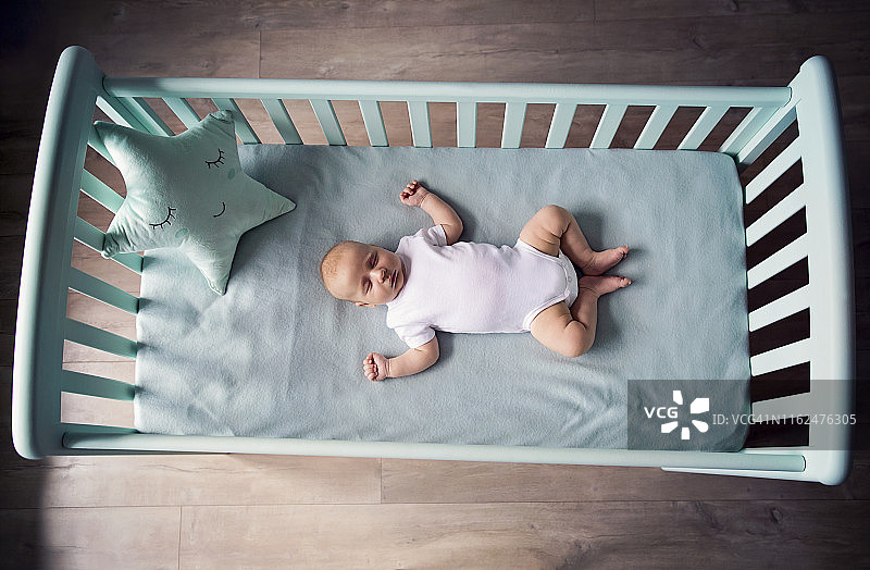 熟睡的婴儿图片素材