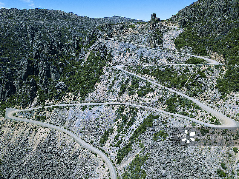 通往塔斯马尼亚本洛蒙德国家公园的道路图片素材