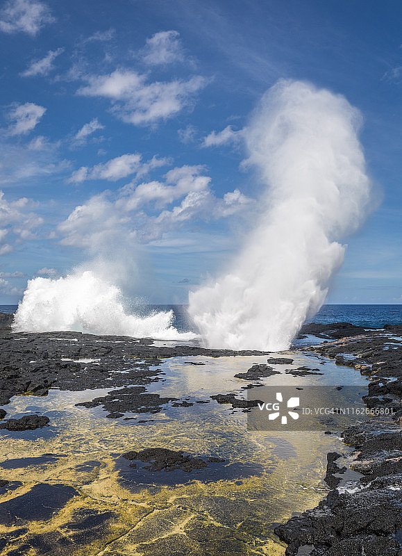 阿洛法阿加喷水孔图片素材