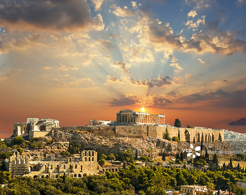 雅典帕特农神庙的秋日落日景色图片素材