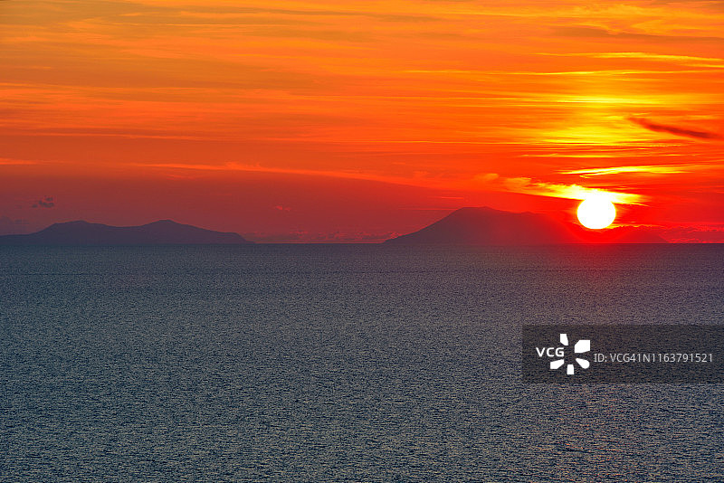 意大利卡拉布里亚瓦蒂卡诺角的花卉图片素材