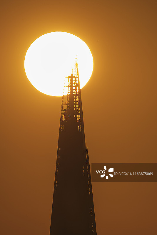 伦敦碎片大厦日落图片素材