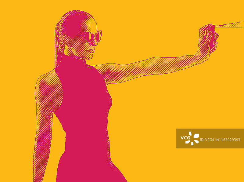 健壮女人使用辣椒喷雾进行自卫图片素材