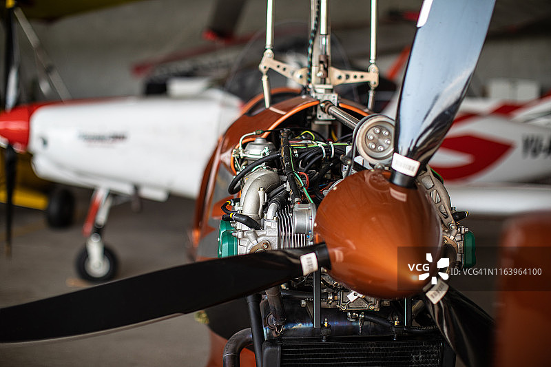 飞机维护图片素材