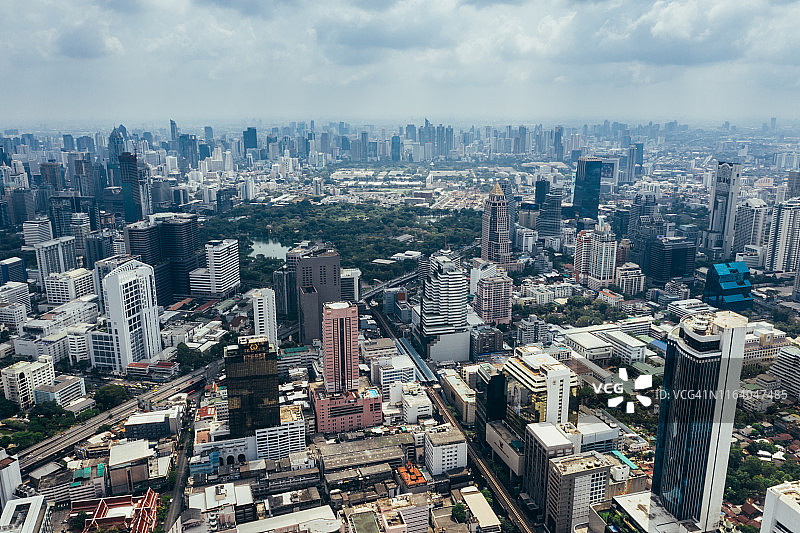 曼谷市中心日落景观航拍图片素材