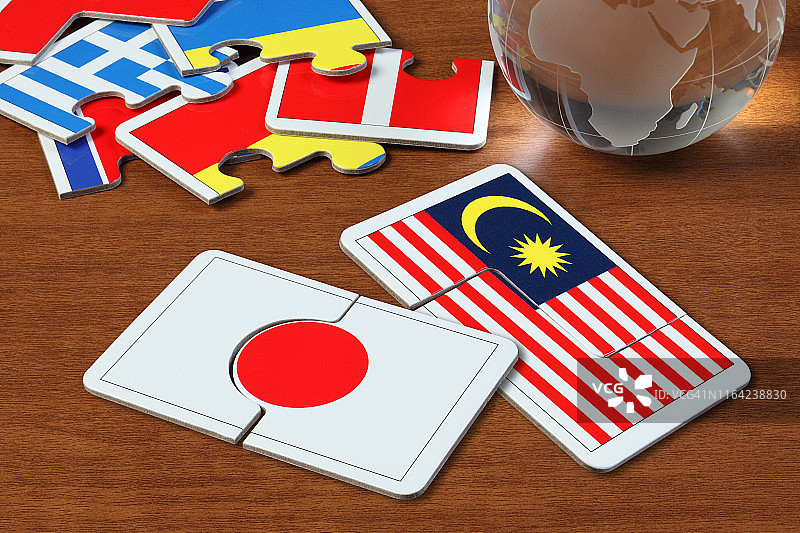 日本和马来西亚的拼图旗帜图片素材