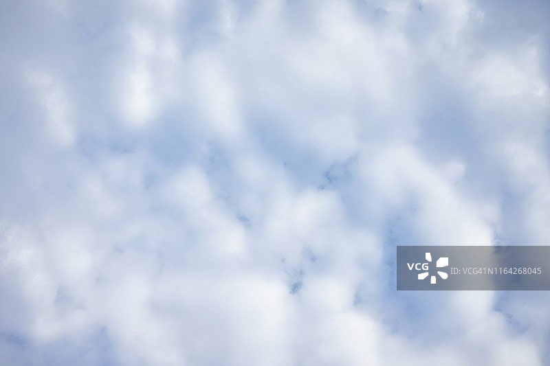 云的类型学——早晨图片素材