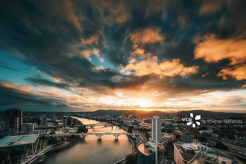 布里斯班河南岸的绝佳航拍景观图片素材