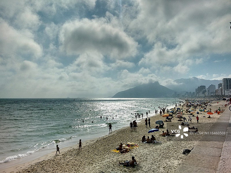 巴西里约热内卢的伊帕内玛海滩图片素材