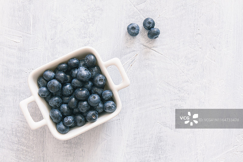 新鲜的生蓝莓图片素材