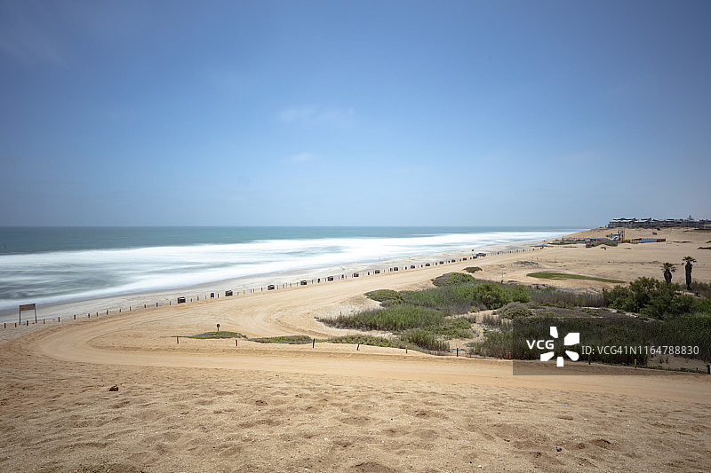 纳米比亚骷髅海岸的亨蒂斯拜海滩图片素材