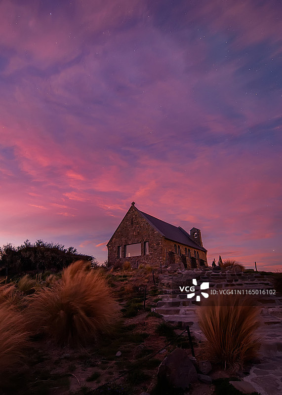 蒂卡波湖好牧羊人教堂图片素材