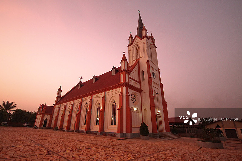 西非殖民时期的教堂图片素材