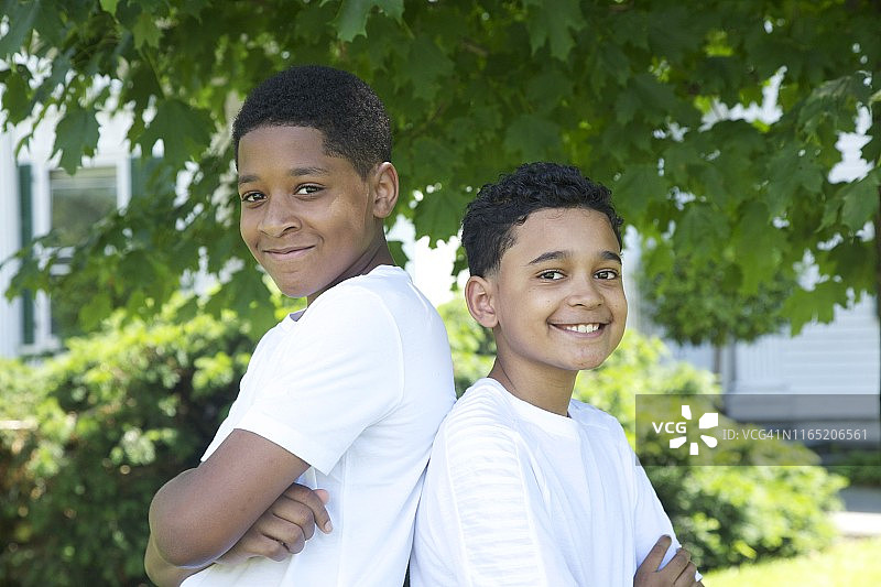 非洲裔美国青少年男孩图片素材