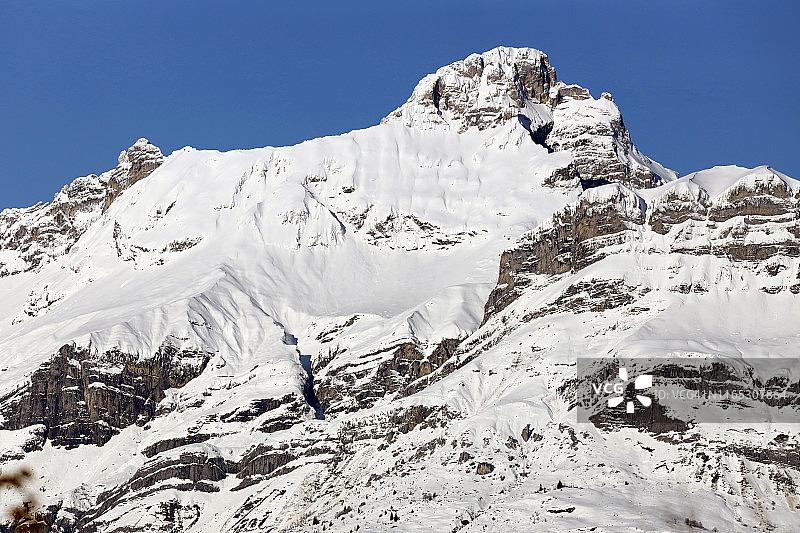 法国阿尔卑斯山，阿拉维斯图片素材