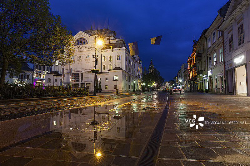 科希策州立剧院夜景图片素材