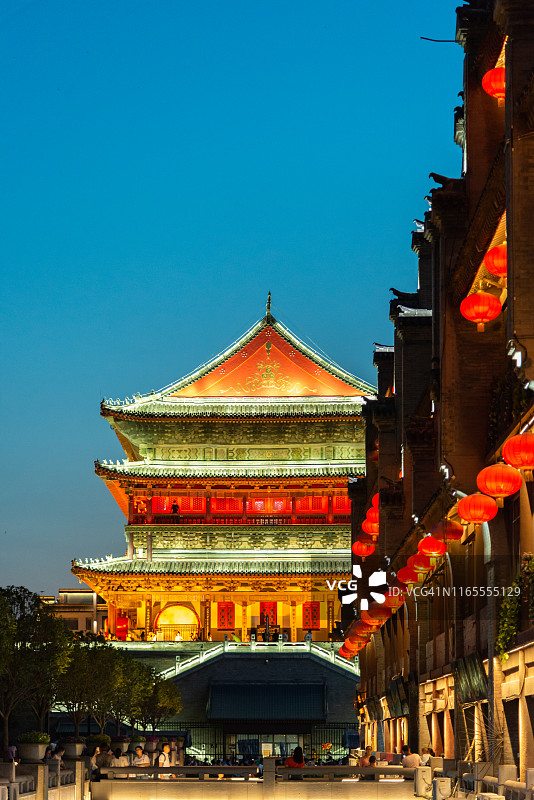 西安鼓楼夜景图片素材