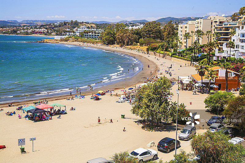 埃斯特波纳的克里斯托海滩高角度弯曲景观图片素材