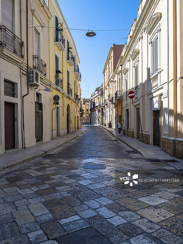 意大利布林迪西老城狭窄小巷图片素材